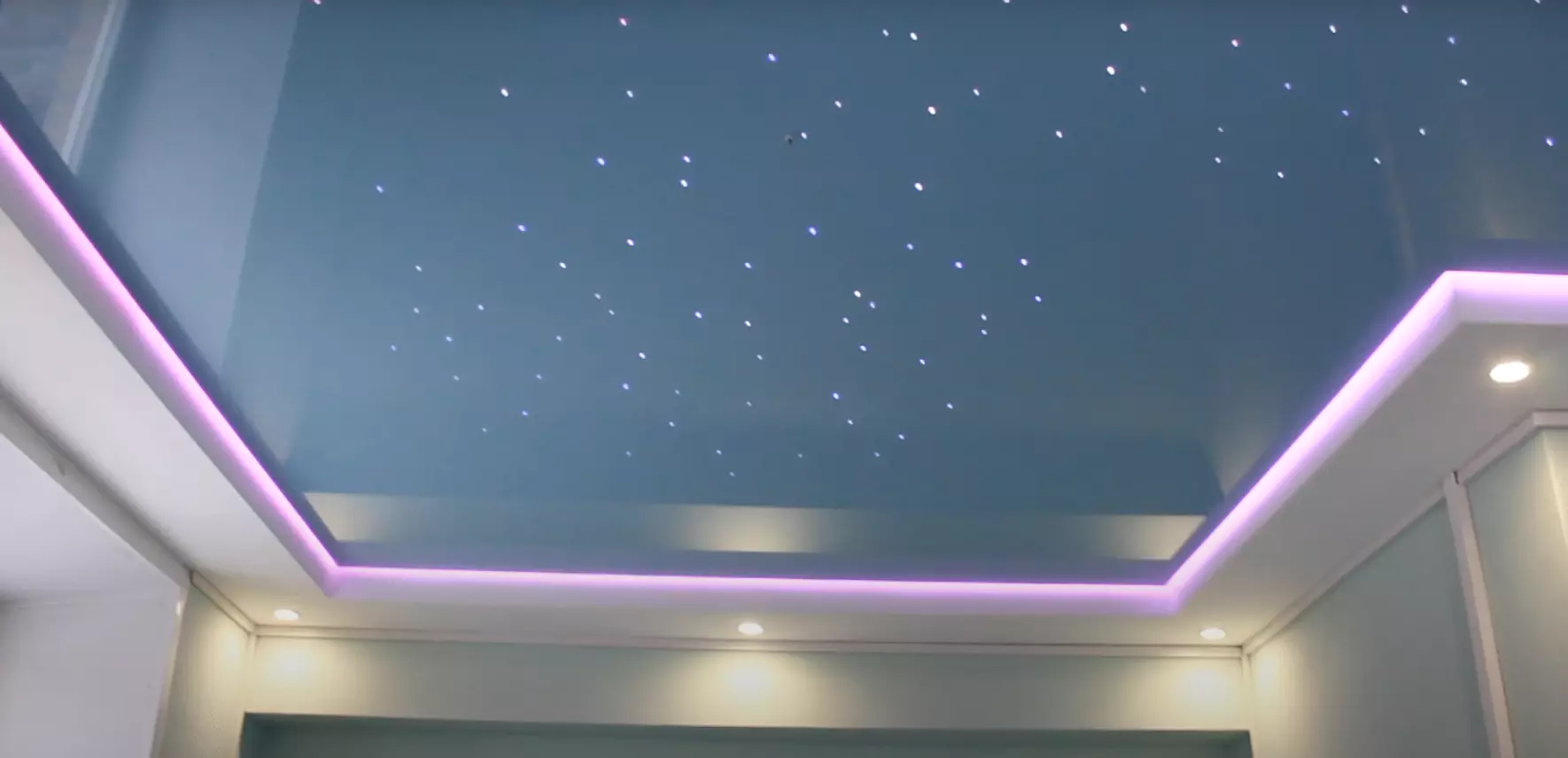 Астрахань, Бабушкина, 15, фото 1